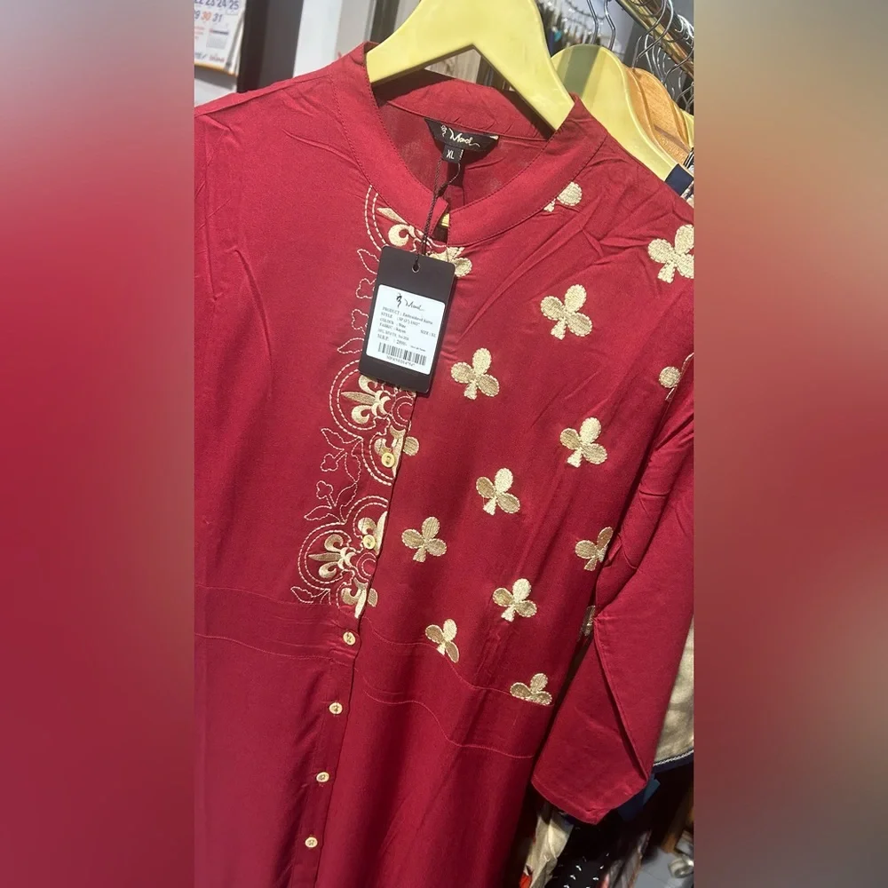 Embroidery kurta wine- colour Reyon - Picture 4 of 11